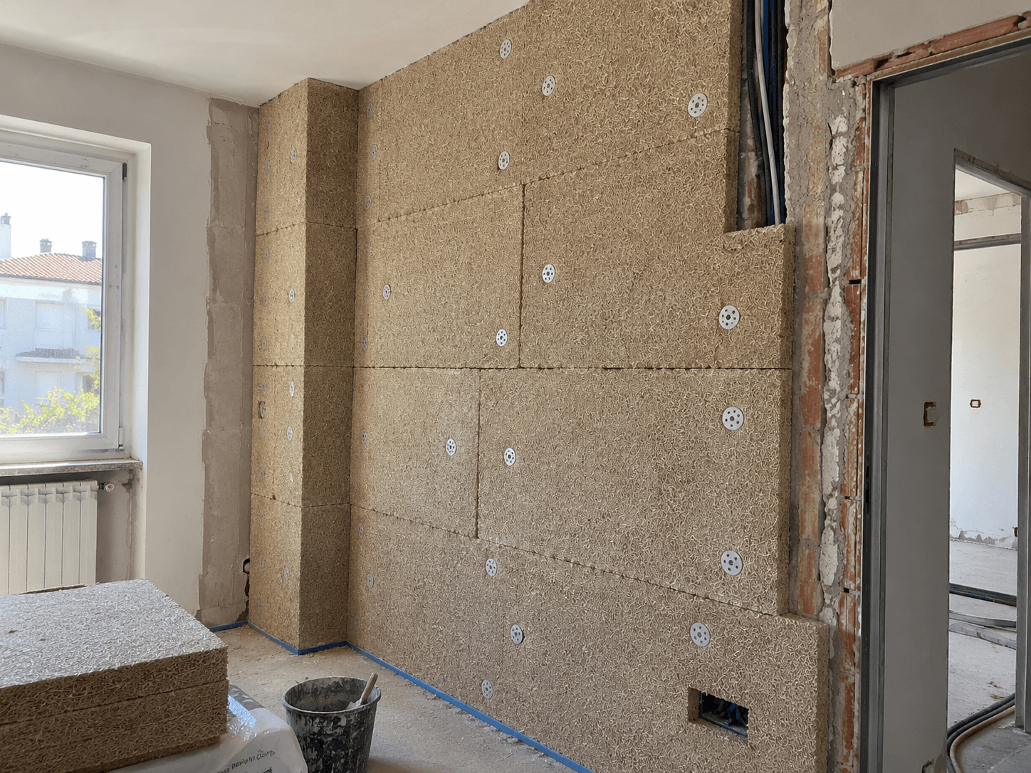 Cappotto interno canapa- Come migliorare comfort e isolamento senza intervenire sulla facciata
